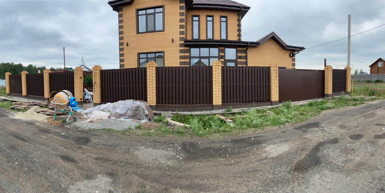забор из штакетника Шоколад двухсторонний фото1 в Новокубанске