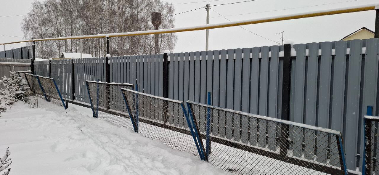 Забор из евроштакетника 27м RAL7024 Серый Графит МАТТЕ фото 5 в Новокубанске