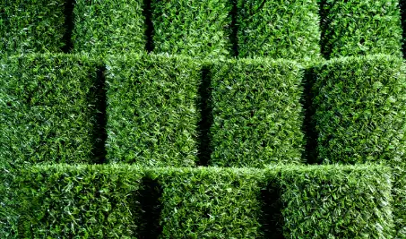 Нужен бесплатный расчет забора Grass Fence из искусственной травы в Новокубанске?